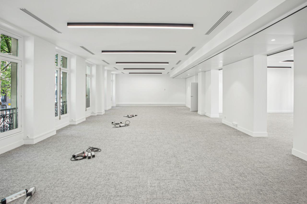 Bureau Paris 366m² Location bureau Paris OLBUR2423422 5